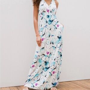 Soma soft stretch jersey knit halter maxi Dress built in bra medium